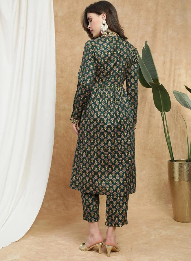 globus Women Green Floral Print Lace Insert Kurta with Straight Pant Set